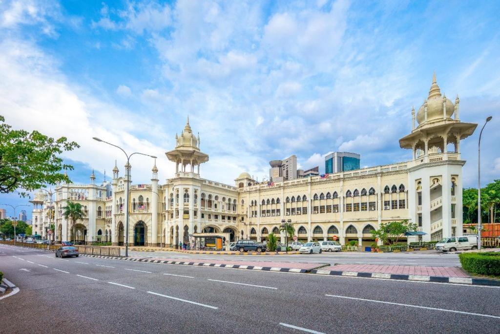 Hotel Lolex Kuchai Lama Kuala Lumpur Exterior photo