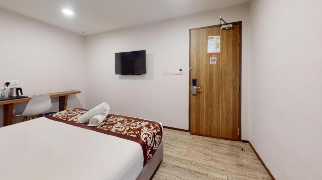 Hotel Lolex Kuchai Lama Kuala Lumpur Exterior photo